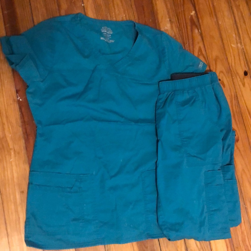 Cherokee teal scrub top and pants
